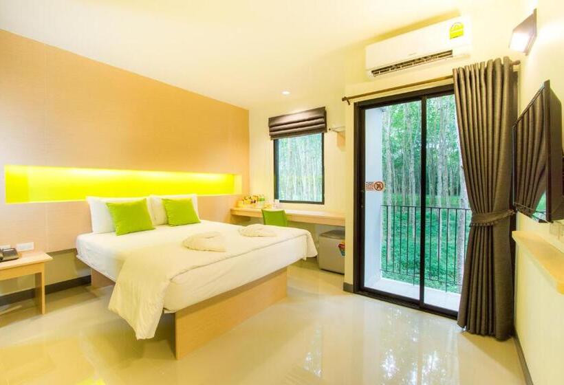 스탠다드 트리플 룸, The Lephant