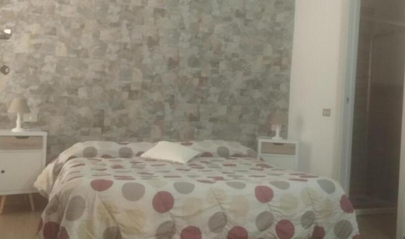 Classic room with balcony, Affittacamere Dolci Notti