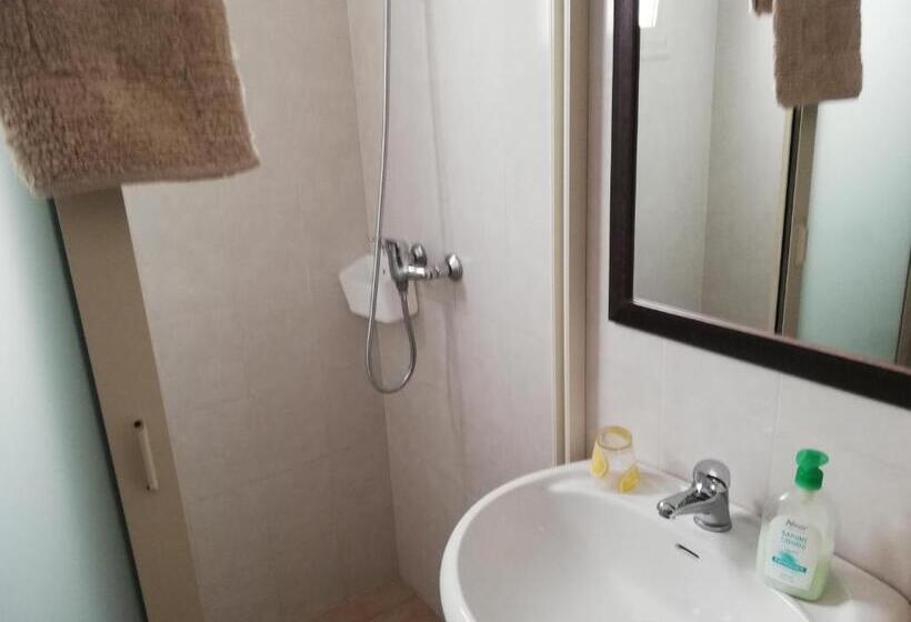 带2个卧室的公寓, La Stanza Alternativa