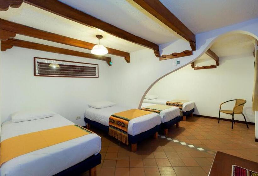 غرفة قياسية رباعية, Acoma