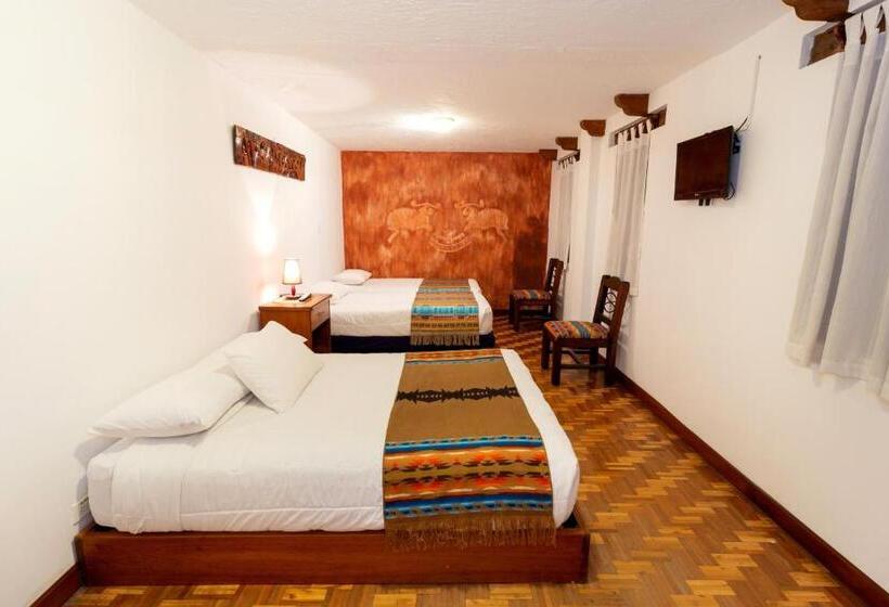 スタンダードトリプルルーム, Acoma