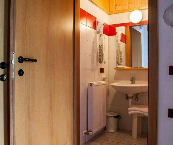 غرفة قياسية رباعية, Armon Greenblu Hotel & Wellness