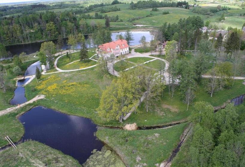 اتاق لوکس, Cantervilla Castle