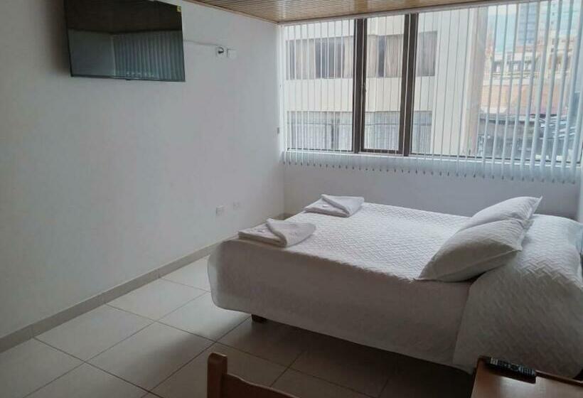 スタンダードルーム, Suarel Center