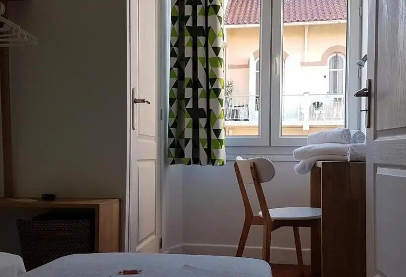 اتاق اکونومی, Villa Terra Mera