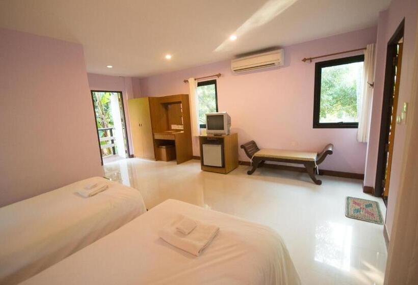 Bungalow Standard Vista Jardim, Baantip Suantong