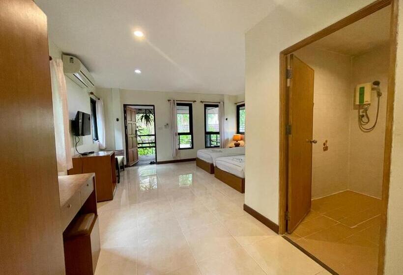 Bungalow Standard Vista Jardim, Baantip Suantong