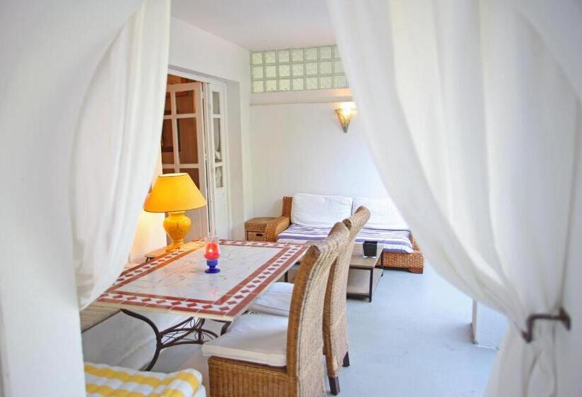 آپارتمان 1 خوابه با چشمانداز باغ, Campo Di Fiori, Maisons De Charme