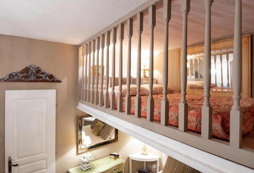 آپارتمان 1 خوابه با چشمانداز باغ, Campo Di Fiori, Maisons De Charme