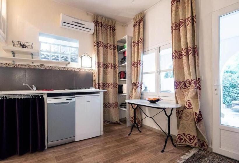 آپارتمان 1 خوابه با چشمانداز باغ, Campo Di Fiori, Maisons De Charme