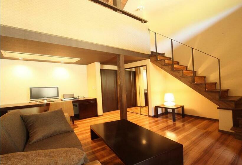 חדר דופלקס, Yamado