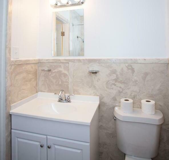 חדר סטנדרט, Sunset Motel