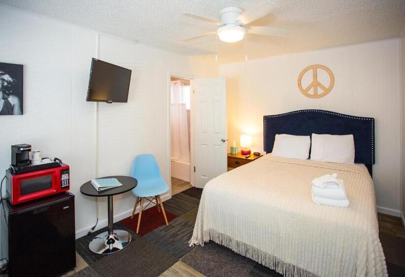 חדר סטנדרט, Sunset Motel