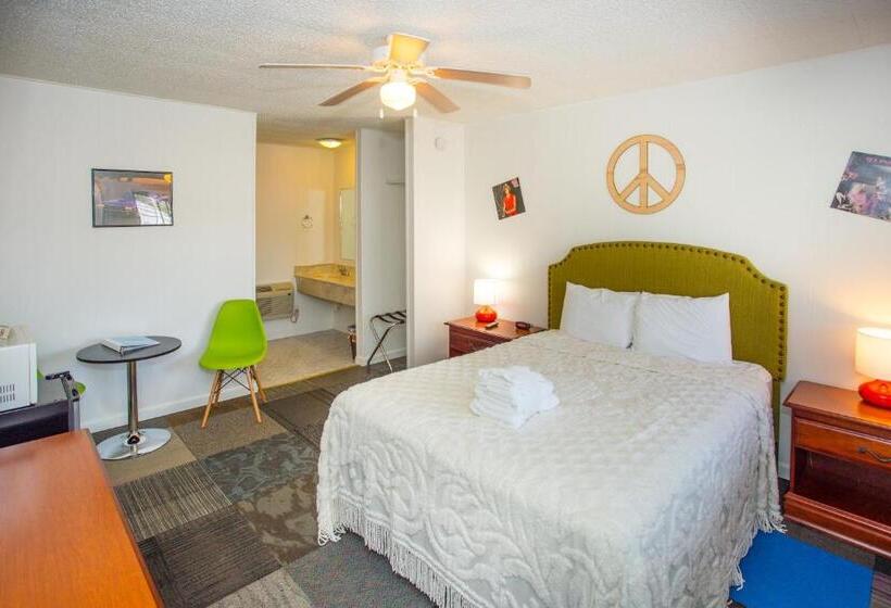 חדר סטנדרט, Sunset Motel