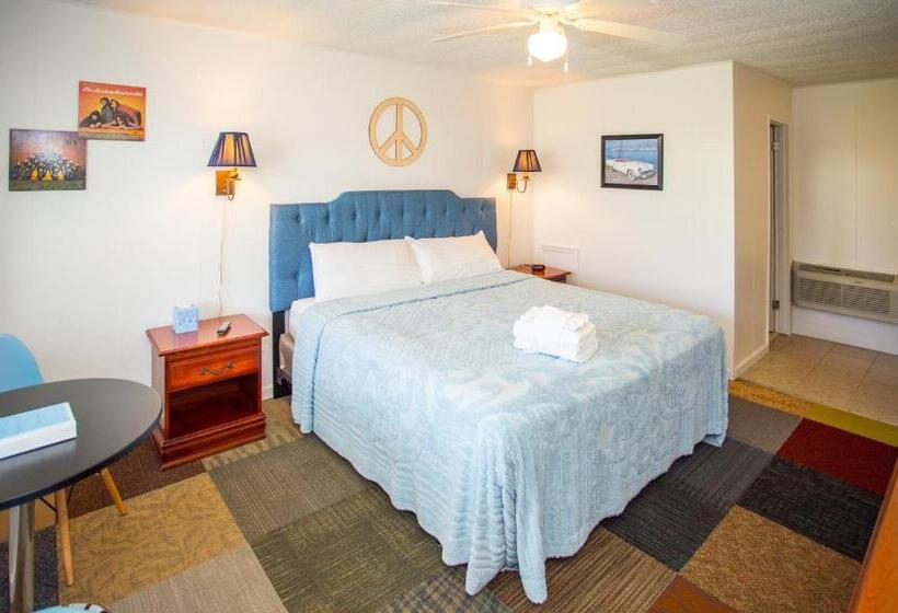 חדר סטנדרט עם מיטת קינג, Sunset Motel