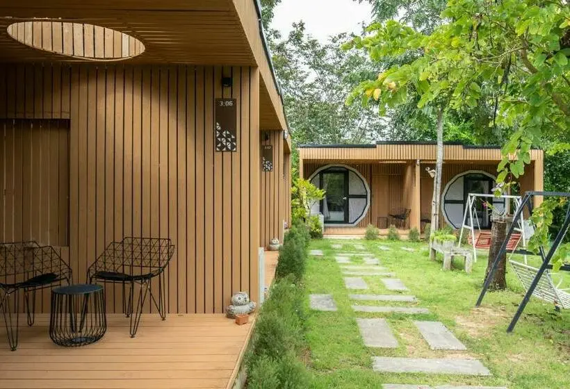 エコノミールーム, Veravian Resort