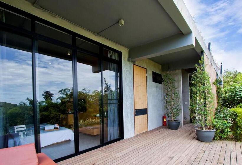 バルコニー付きデラックスルーム, Veravian Resort