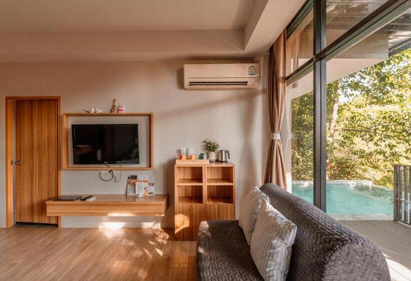 ویلای یک اتاق خوابه با استخر شنا, Veravian Resort