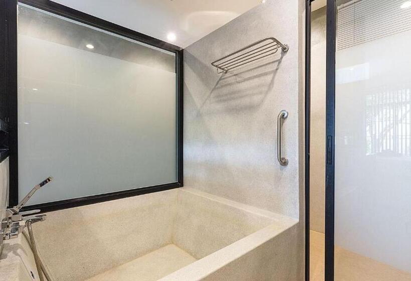 プールビュースイート, Veravian Resort