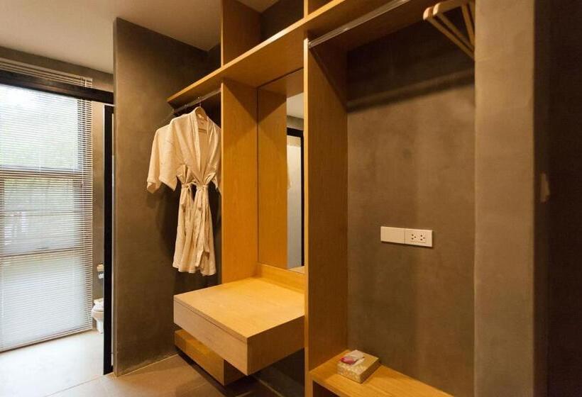 プールビュースイート, Veravian Resort