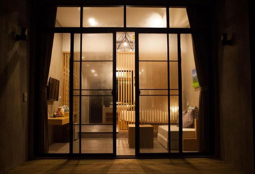 プールビュースイート, Veravian Resort