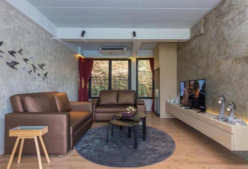 プール付き1ベッドルームヴィラ, Veravian Resort