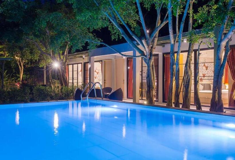 プール付き1ベッドルームヴィラ, Veravian Resort