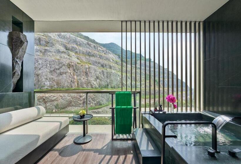 스탠다드 룸 킹사이즈 침대, Banyan Tree Nanjing Garden Expo