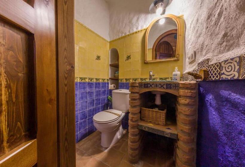 Люкс с гидромассажем, Casas Cueva Cazorla