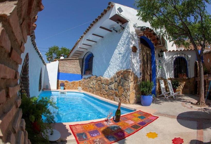 Полулюкс с Бассейном, Casas Cueva Cazorla