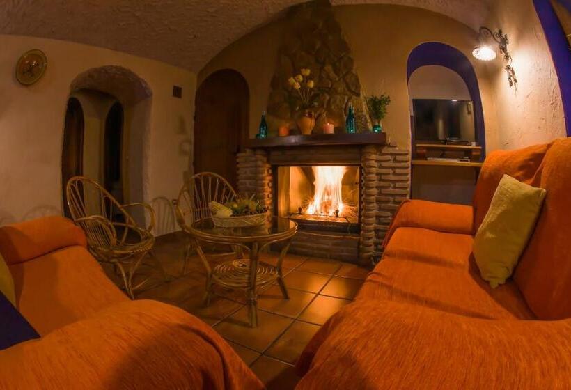 Дом 4 Спальни, Casas Cueva Cazorla