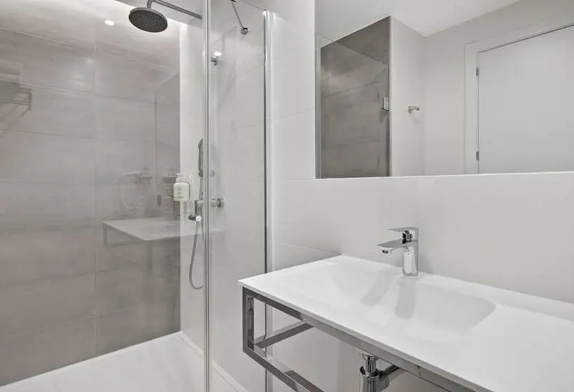 اتاق استاندارد, B&b Hotel Madrid Tres Cantos