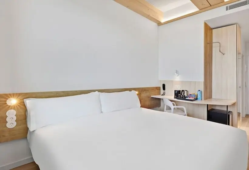 اتاق سوپریور, B&b Hotel Madrid Tres Cantos