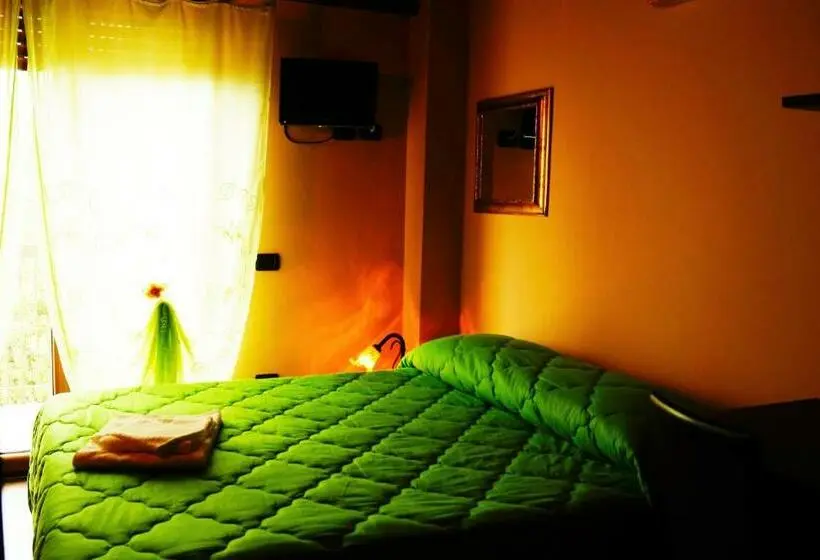 Standard-huone Vuoristonäkymä, B&b Il Fruscio