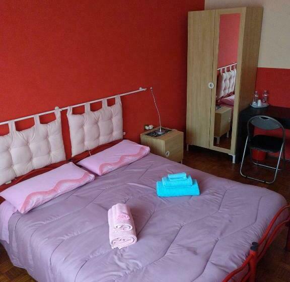 バス共有のスタンダードルーム, B&b La Luce   Casa Di Ale