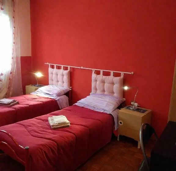 バス共有のスタンダードルーム, B&b La Luce   Casa Di Ale