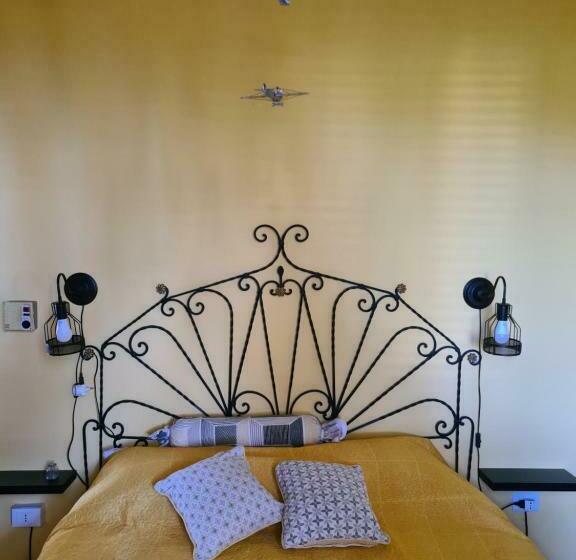 带共用浴室的标准房间, B&b Ondamarina