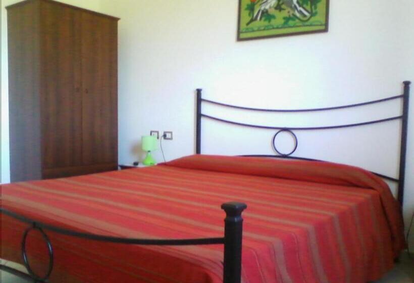 디럭스 룸, B&b Su Tintillu