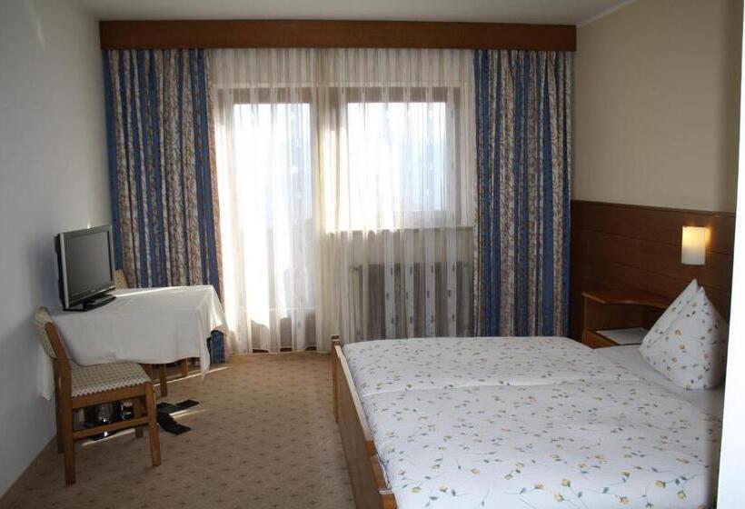 Номер Стандарт, Garni Pöhl