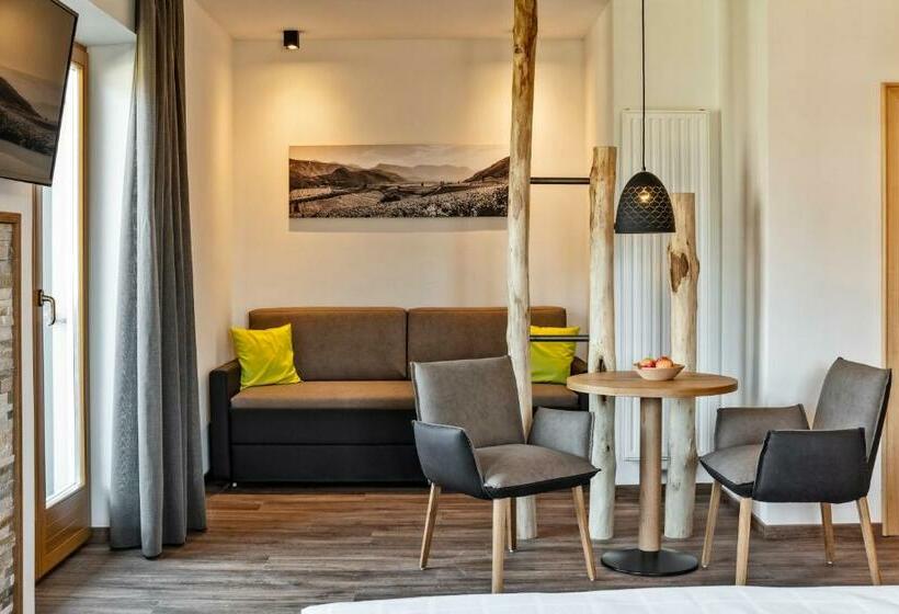 バルコニー付きジュニアスイート, Garni Sonngart