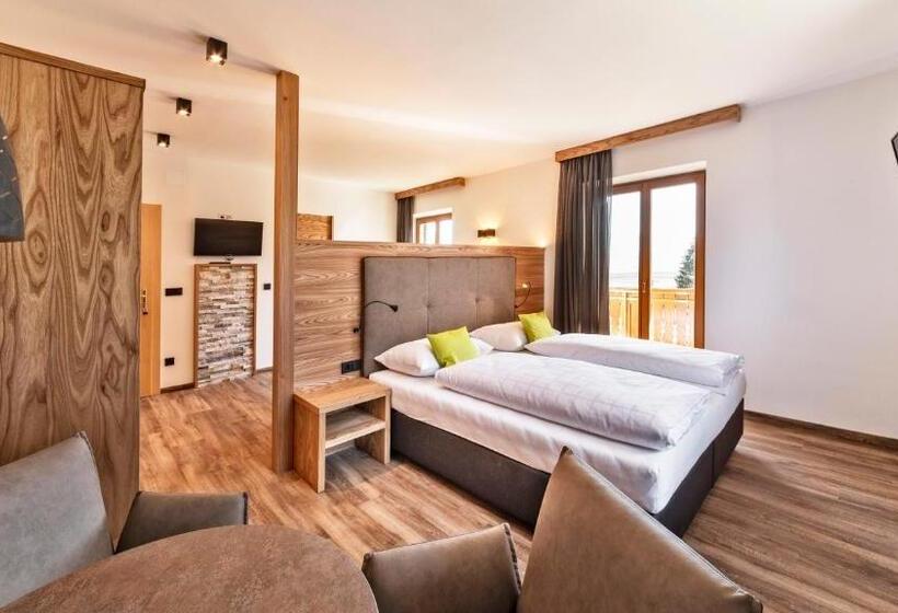 庭の見えるジュニアスイート, Garni Sonngart