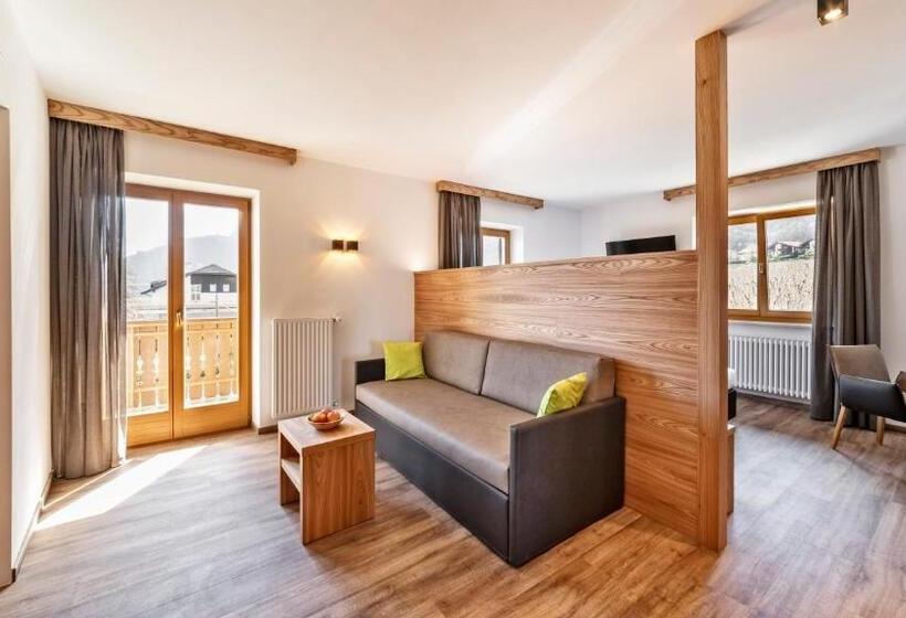 庭の見えるジュニアスイート, Garni Sonngart