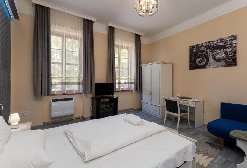 带1个卧室的公寓, Illés