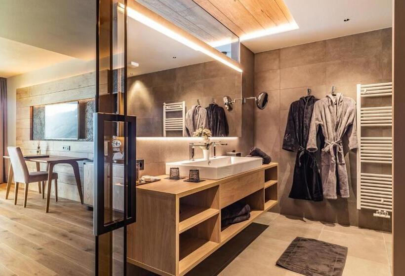可观山景的小型套房, Boutique Hotel Kircher