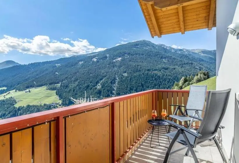 Perhehuone Vuoristonäkymä, Boutique Hotel Kircher
