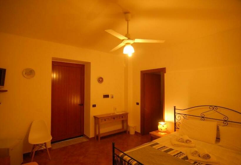 اتاق استاندارد, Eoliano B&b