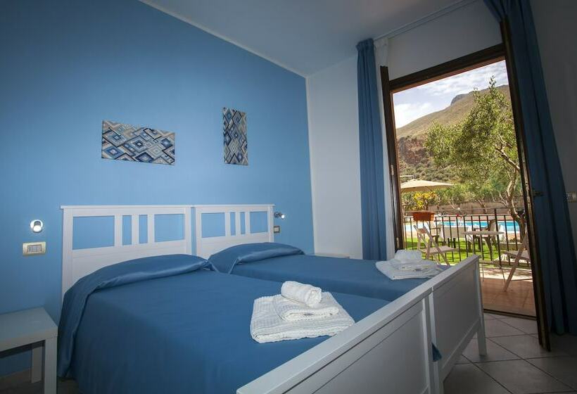 חדר סטנדרט, Achibea