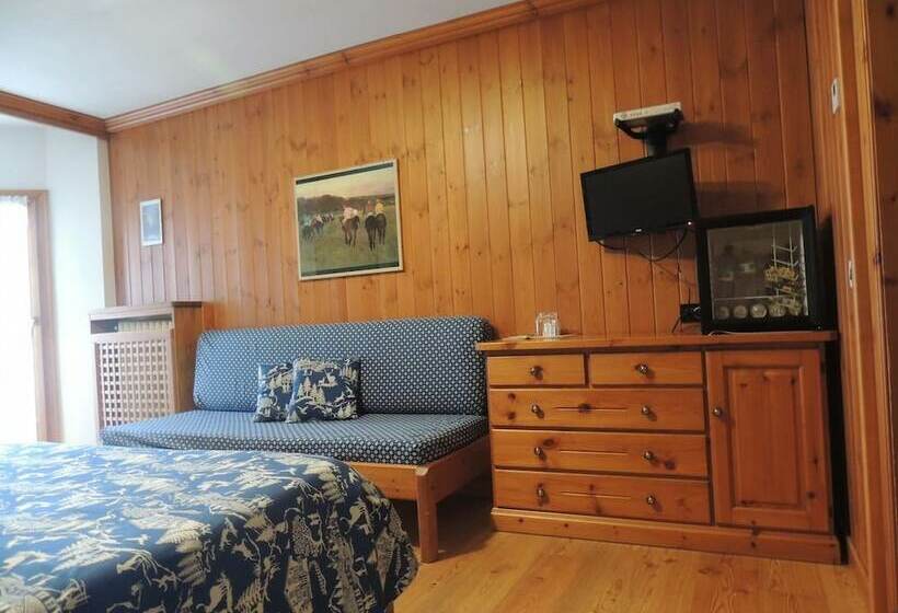 バルコニー付きスタンダードルーム, Andossi