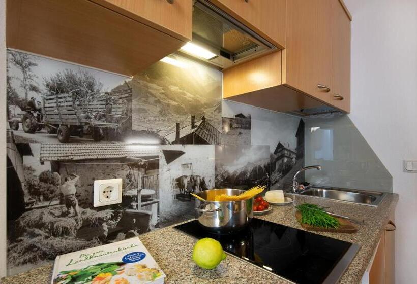 Comfort studio with terrace, B & B Apartments Ortlerblick