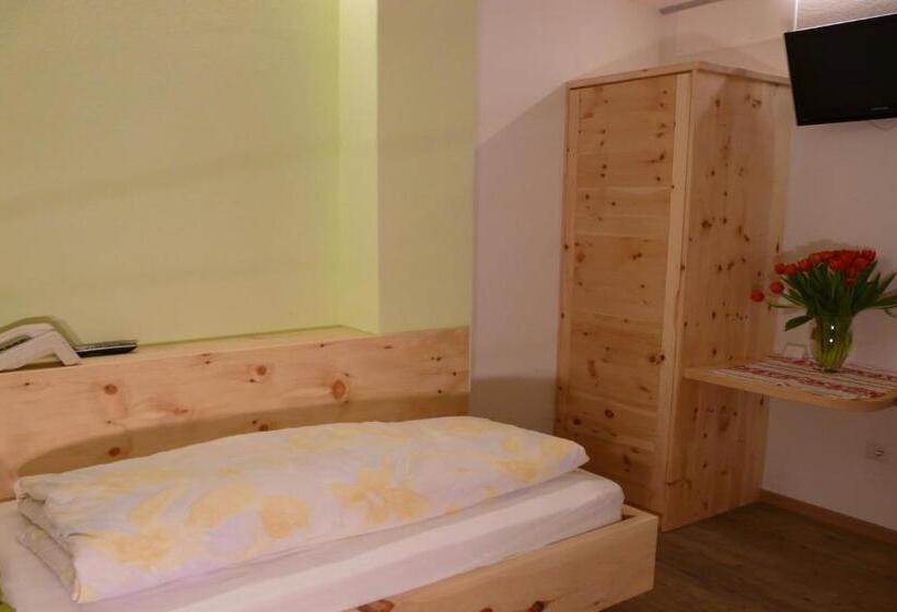 エコノミーシングルルーム, B & B Apartments Ortlerblick